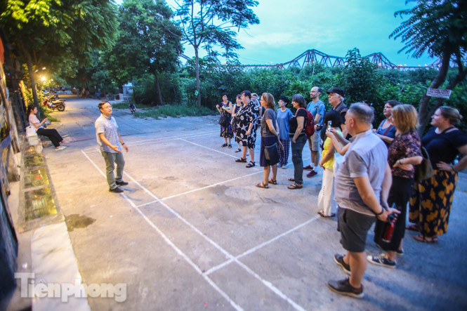 Phù phép 'vùng đất bị bỏ rơi' bên bờ sông Hồng ảnh 1