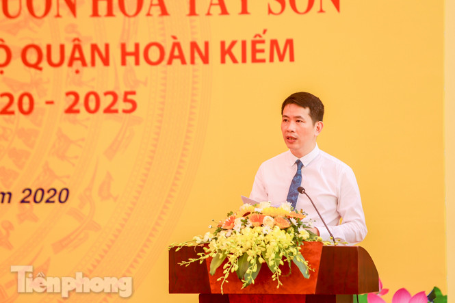 Gắn biển công trình tiểu học, vườn hoa hiện đại bậc nhất Thủ đô ảnh 2