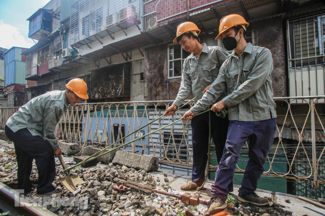 Hà Nội: Tiến hành thi công đục thông 5 vòm cầu Phùng Hưng ảnh 5