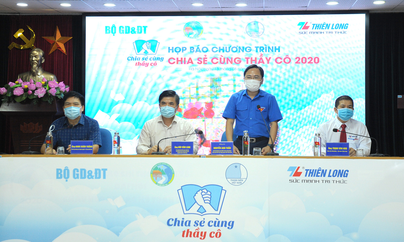 Chia sẻ cùng thầy cô vùng khó trong mùa dịch COVID-19 ảnh 1