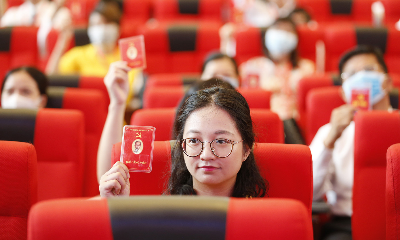 Kiên quyết đấu tranh chống tham nhũng, lãng phí ảnh 8