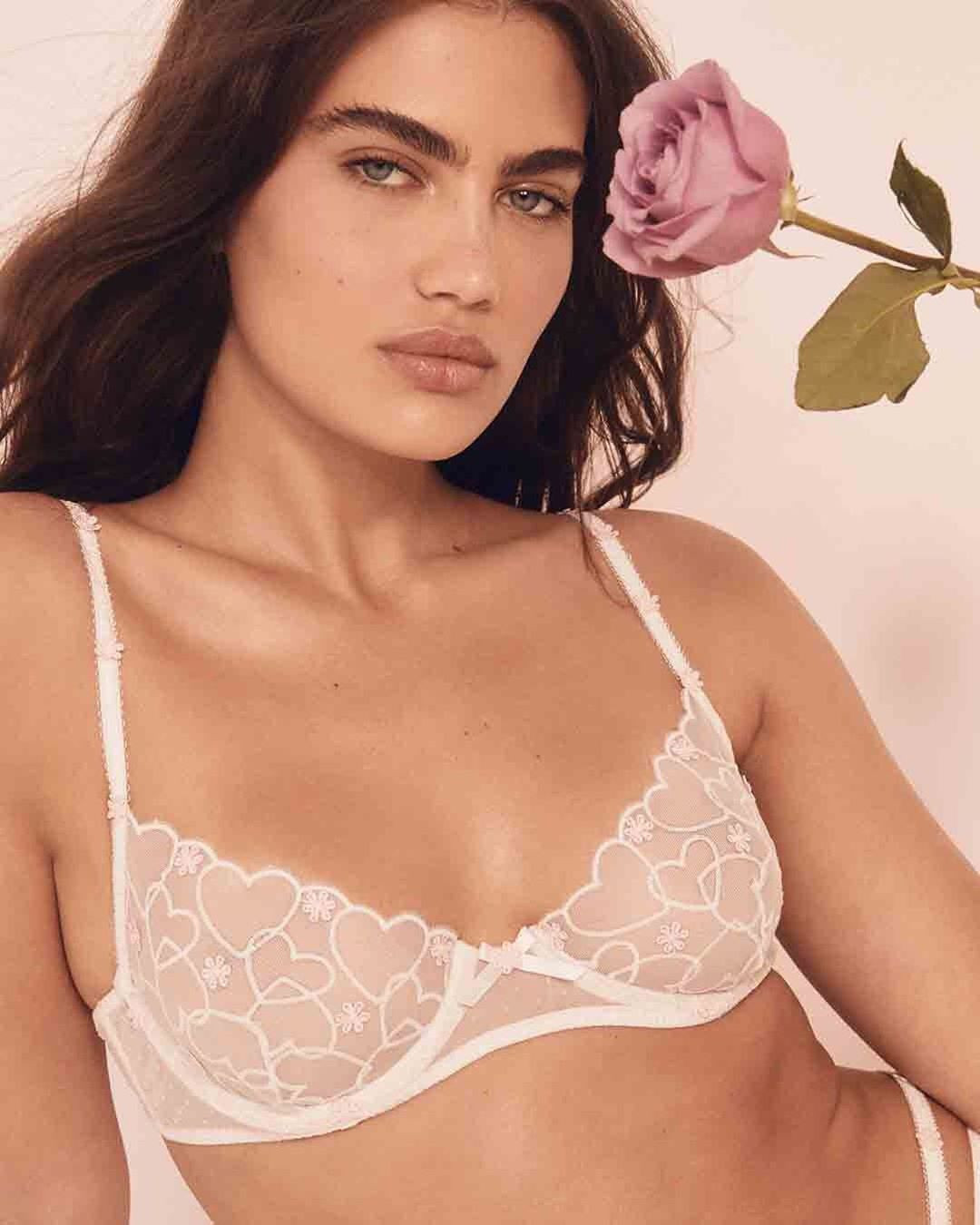 Victoria's Secret tung nội y Valentine với dàn mẫu xinh như mộng ảnh 11