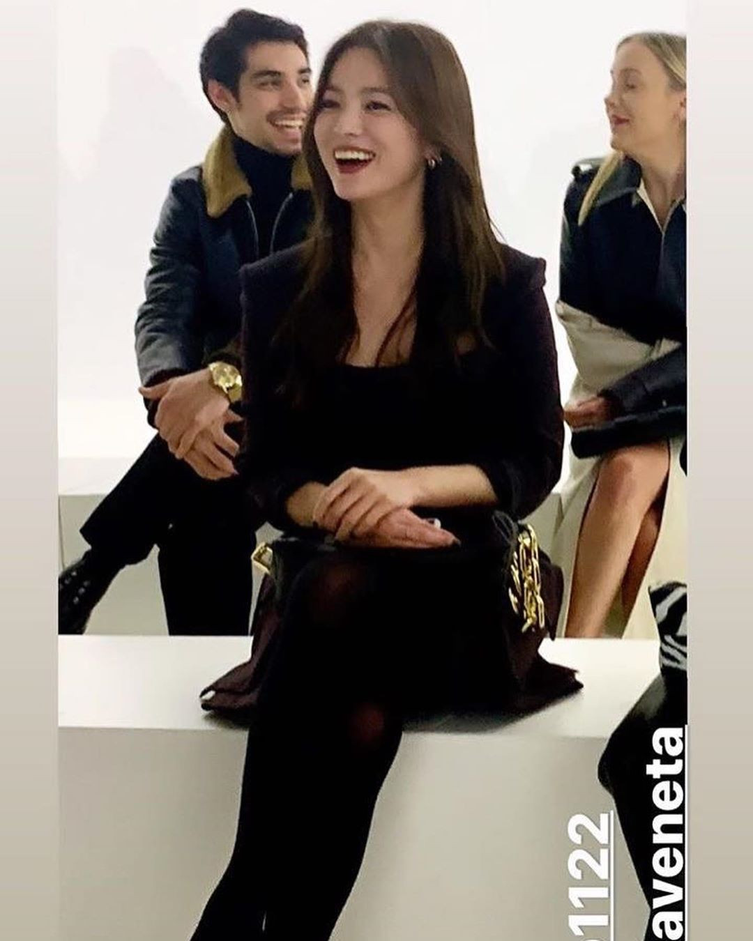 Song Hye Kyo 'tóc nâu môi trầm' sang chảnh ở Milan ảnh 5