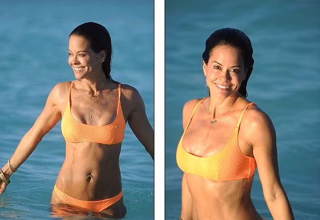 Cựu người mẫu Brooke Burke U50 sinh 4 con vẫn siêu gợi cảm ảnh 5