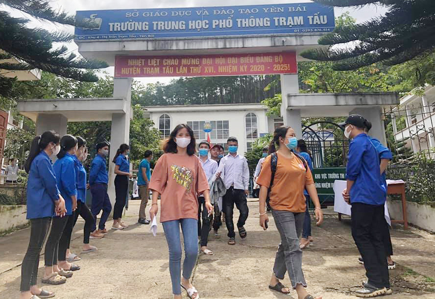 Cập nhật đề, đáp án thi tốt nghiệp THPT sáng nay ảnh 41