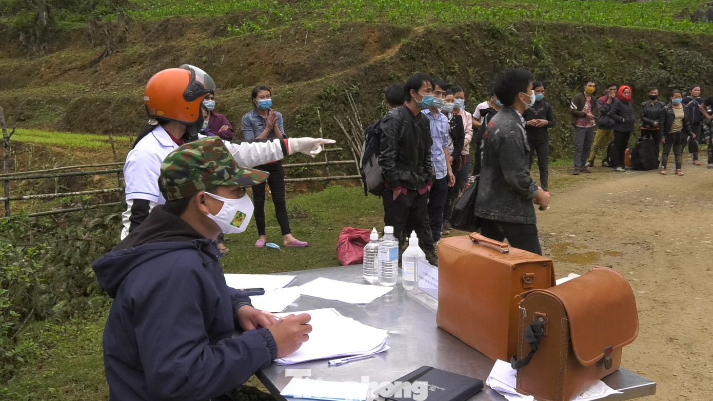 Biên phòng Lào Cai liên tiếp bắt giữ đối tượng nhập cảnh trái phép ảnh 2