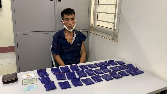 Bắt đối tượng mua bán 6.000 viên ma túy tổng hợp ảnh 1