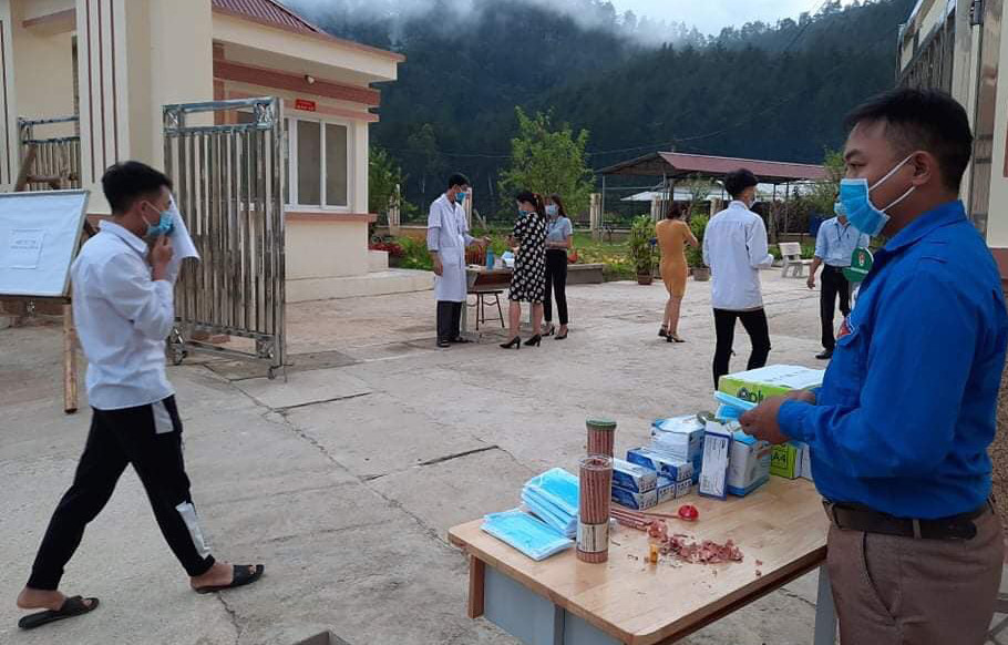 Cập nhật đề, đáp án thi tốt nghiệp THPT sáng nay ảnh 36