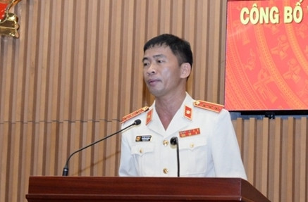 Công bố các quyết định của Chủ tịch nước về công tác cán bộ ảnh 3