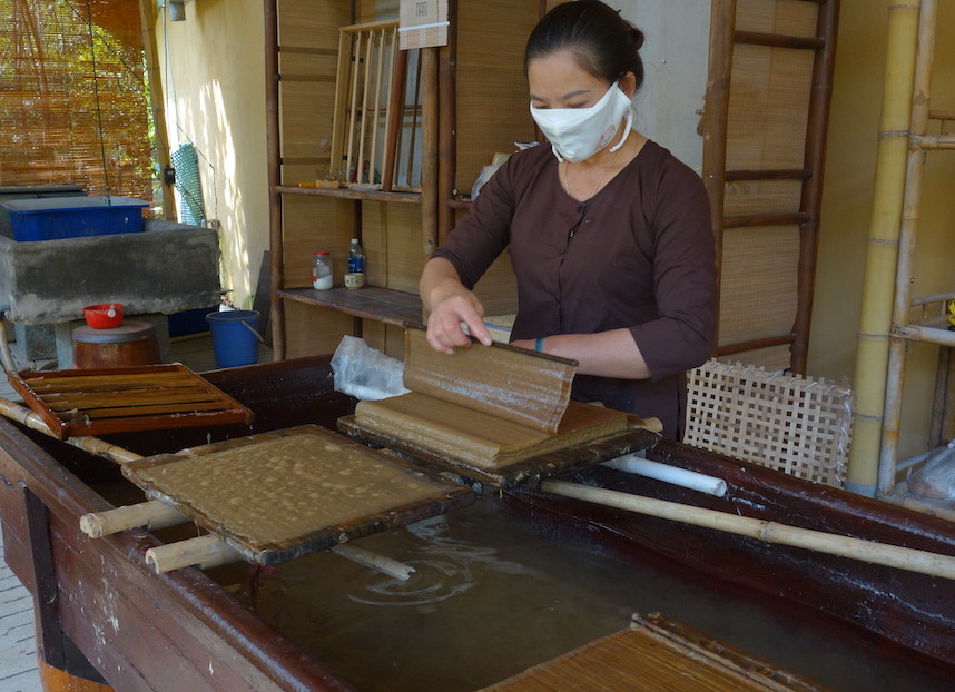 Độc đáo căn nhà truyền thống của đồng bằng Bắc bộ ở TP.HCM ảnh 9