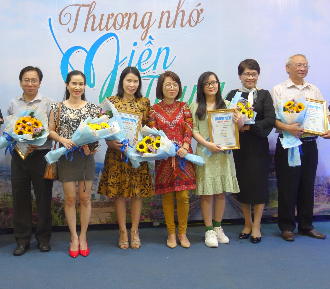 Trên 1.100 bài viết tham dự cuộc thi viết 'Thương nhớ miền Trung' ảnh 2