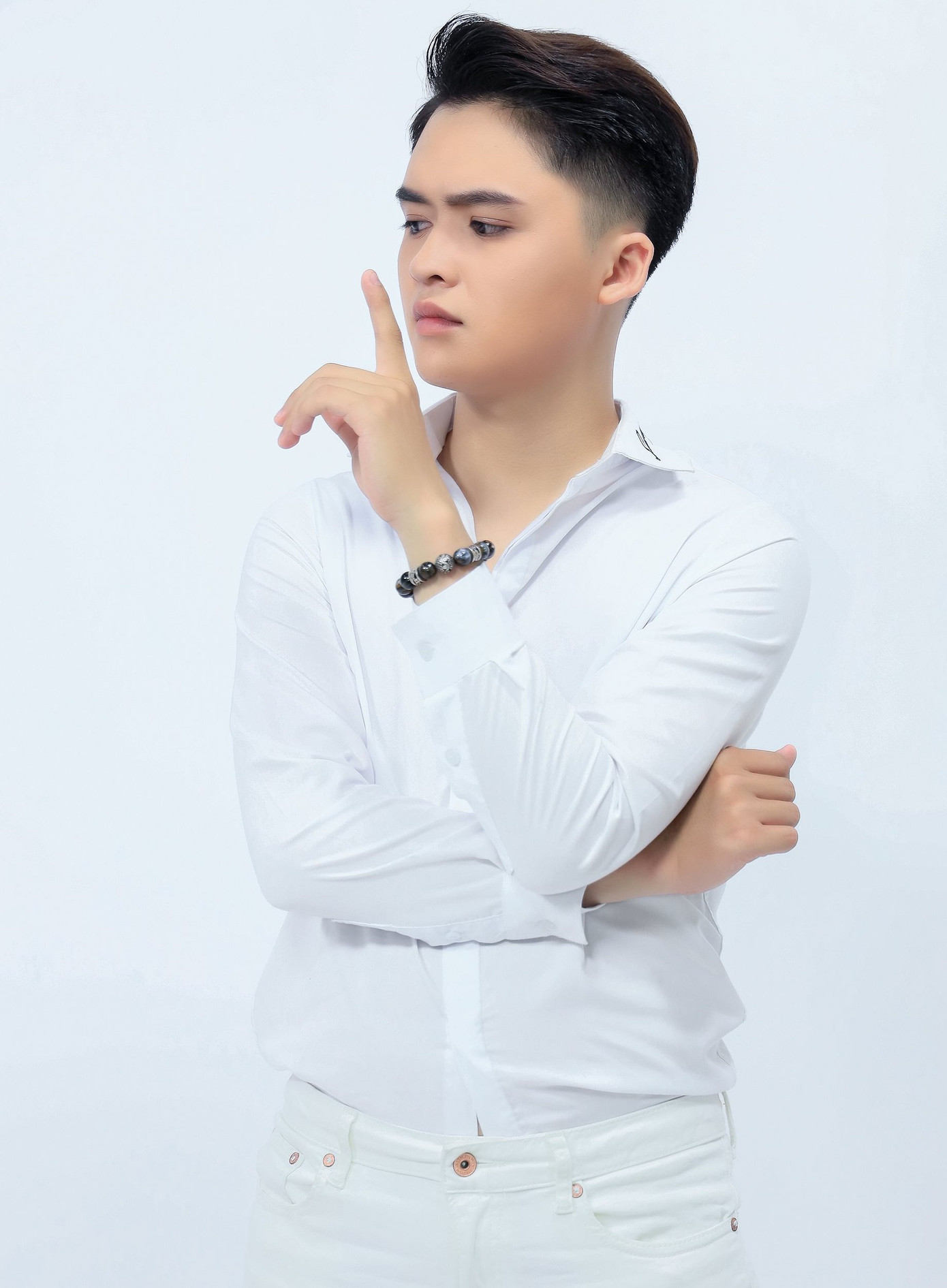 Hoài Linh đổi nghệ danh cho hotboy 4 lần đoạt giải quán quân ảnh 1