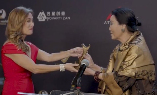 'Tứ đại mỹ nhân Sài Gòn' Kiều Chinh nhận giải thưởng Điện ảnh tại Mỹ ở tuổi 84 ảnh 4