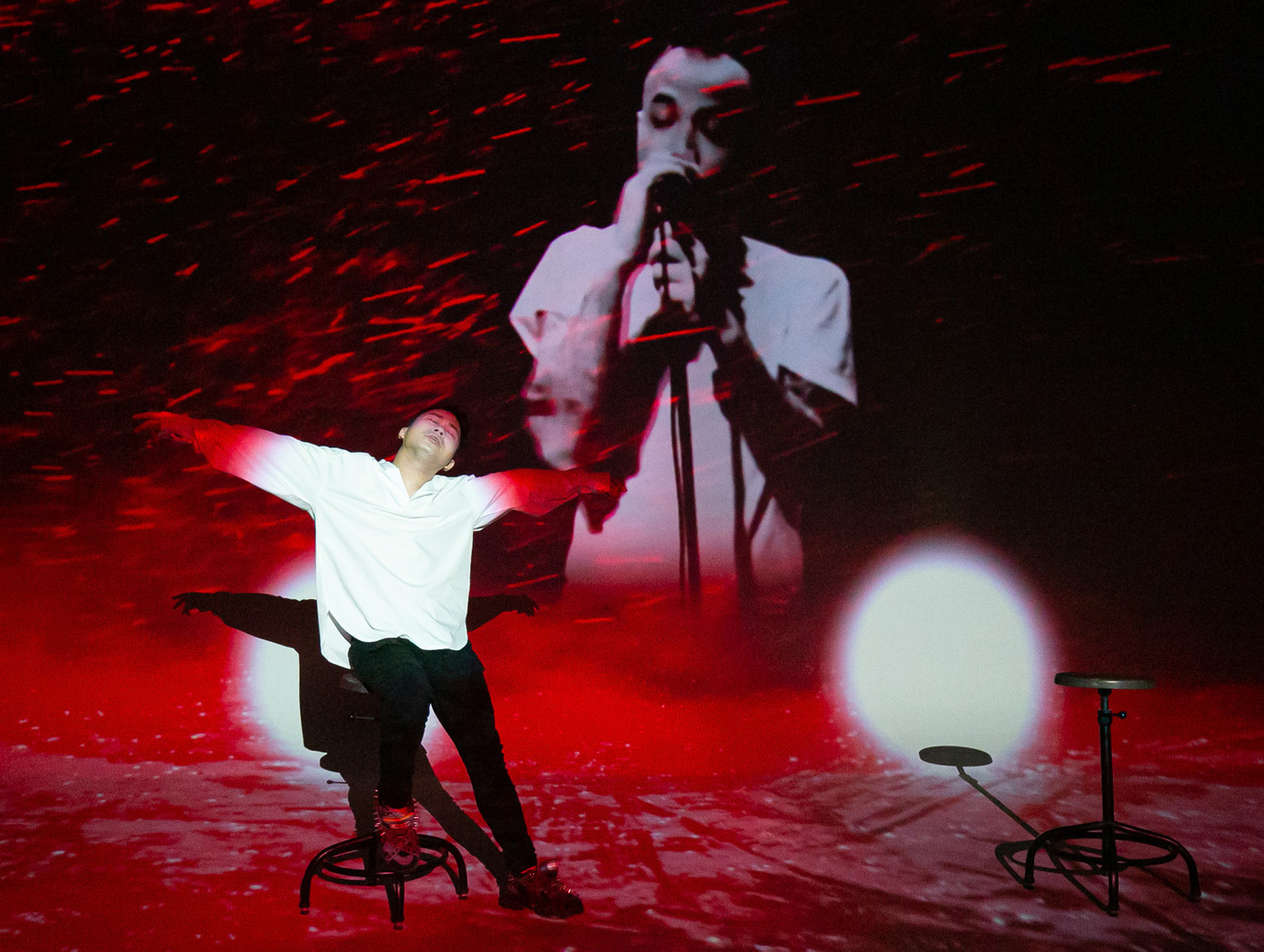 Dù đã mất được gần 4 năm, Trần Lập vẫn lọt vào vòng đề cử tại giải Cống Hiến ảnh 1