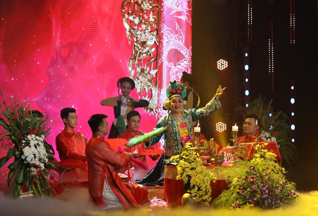 Nghệ sĩ Xuân Hinh bật khóc nhớ về thời gian cơ cực nhất của cuộc đời ảnh 3