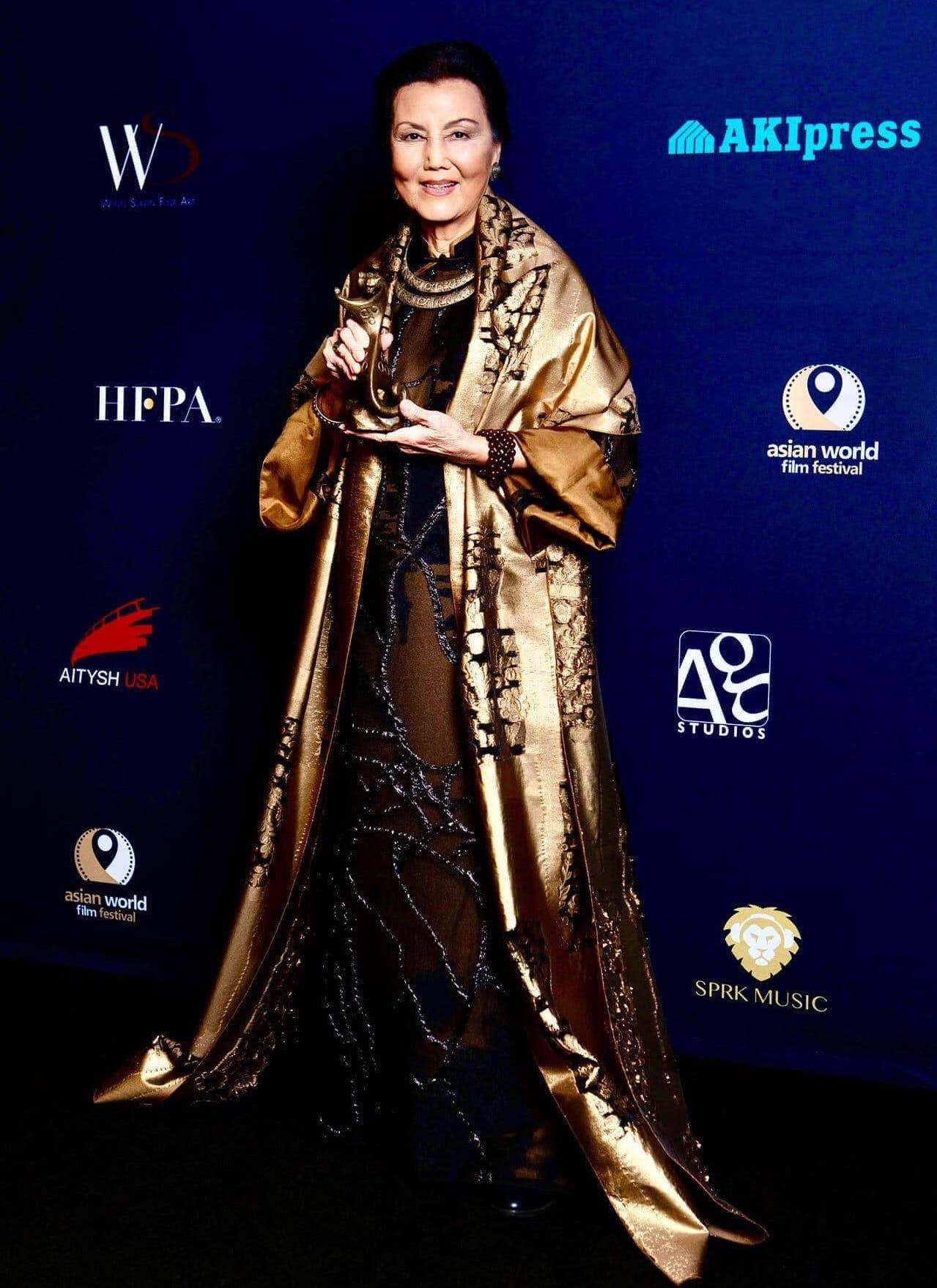 'Tứ đại mỹ nhân Sài Gòn' Kiều Chinh nhận giải thưởng Điện ảnh tại Mỹ ở tuổi 84 ảnh 3