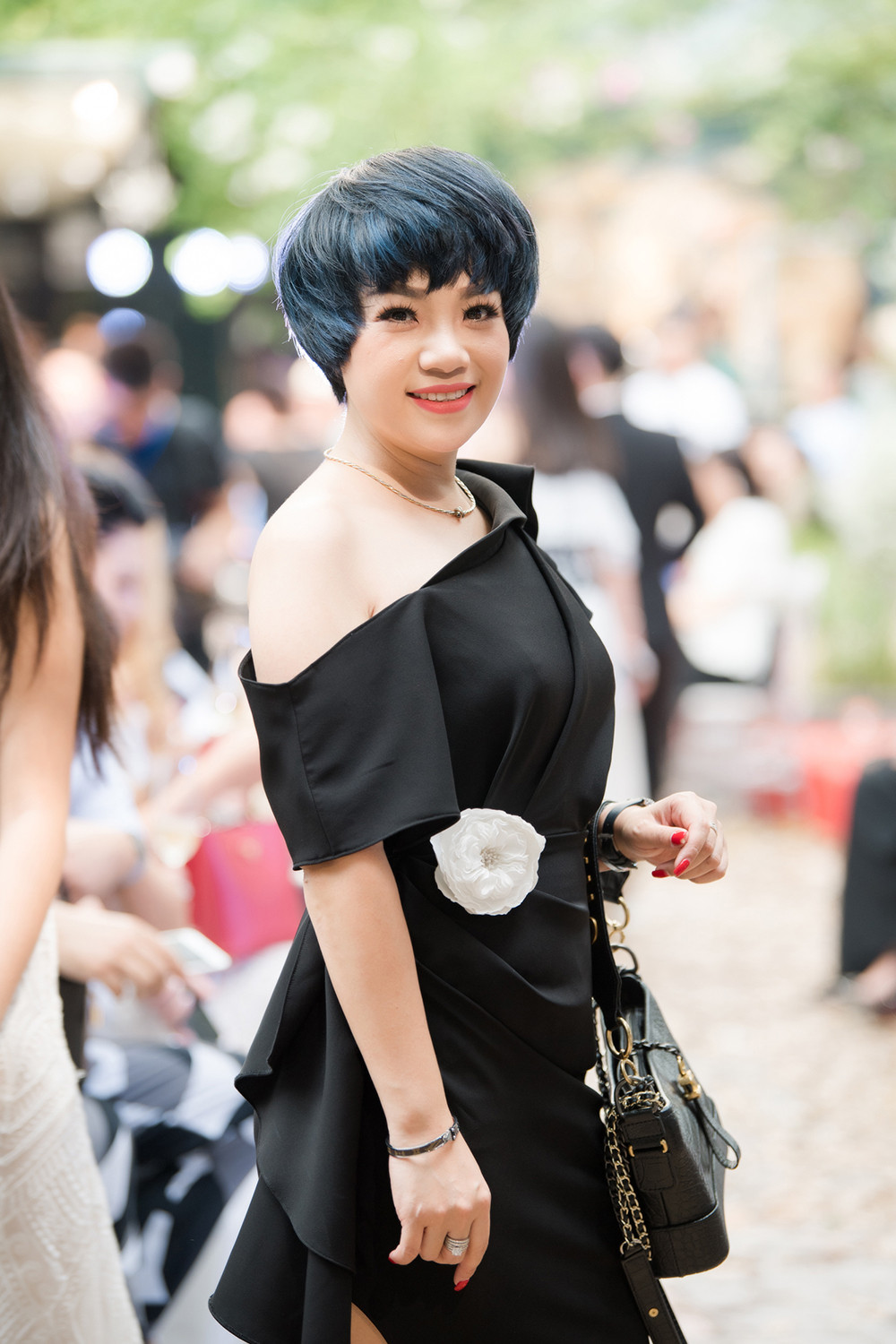 Á hậu Hoàng Anh khoe bụng bầu 7 tháng, hội ngộ dàn Hoa hậu đình đám ảnh 16