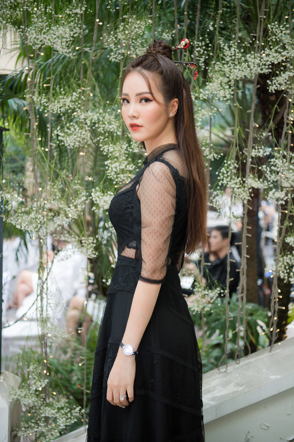 Á hậu Hoàng Anh khoe bụng bầu 7 tháng, hội ngộ dàn Hoa hậu đình đám ảnh 8