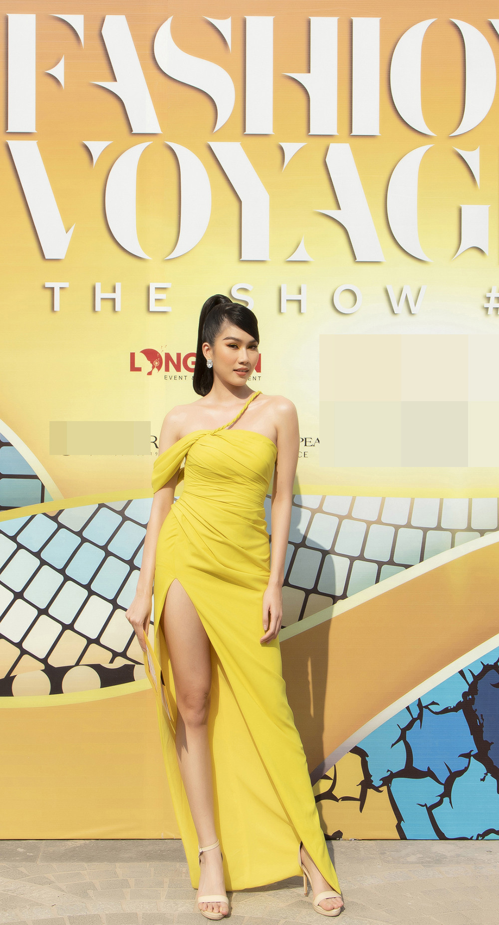 Dàn Hoa, Á hậu cùng diện sắc vàng khoe body nóng bỏng trên thảm đỏ thời trang ảnh 5