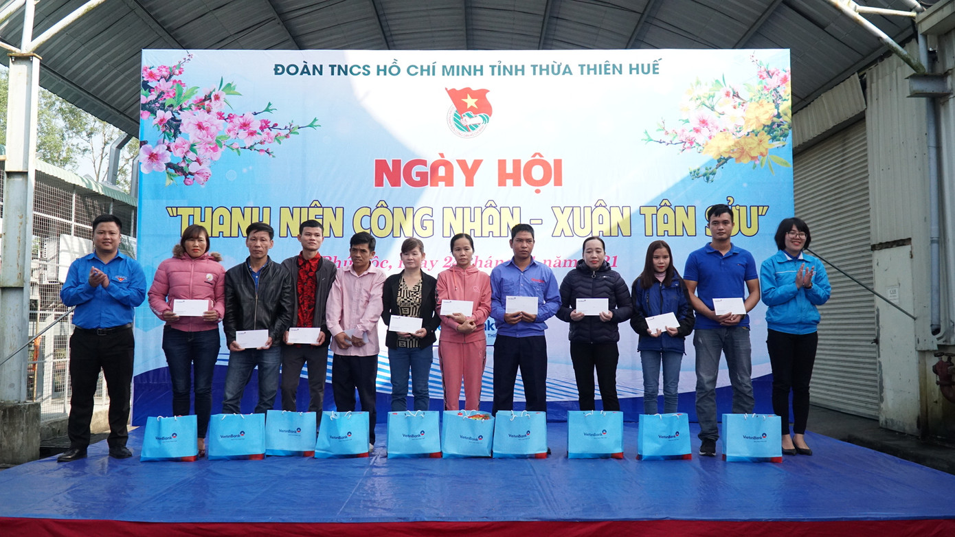 Mang Tết ấm đến thanh niên công nhân, người nghèo ảnh 10