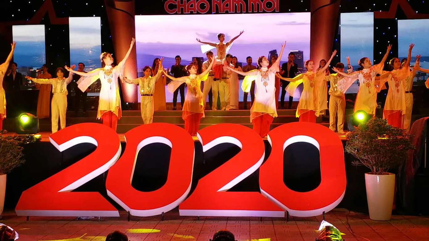 TT-Huế: Tưng bừng Dạ hội Thanh niên chào năm mới 2020 ảnh 1