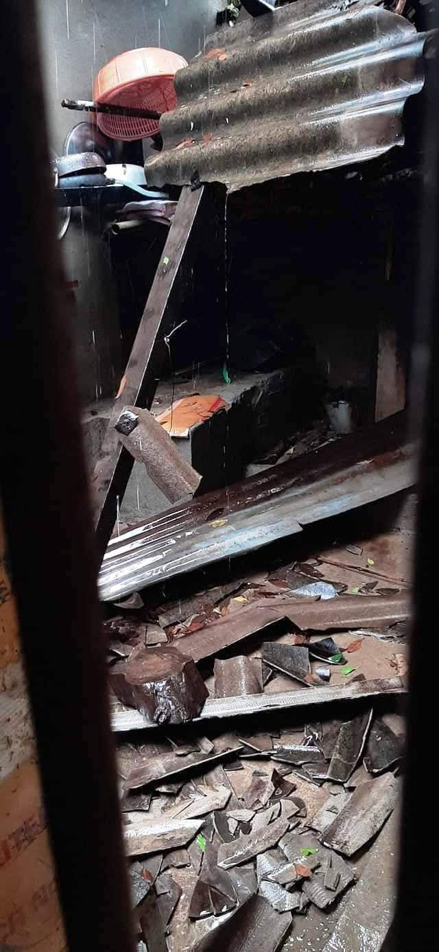 Thừa Thiên Huế: Huyện miền núi Nam Đông tan hoang sau bão số 9 ảnh 3