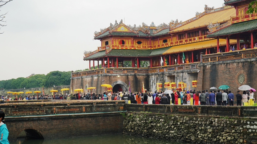 Đến Huế trải nghiệm lễ ban lịch triều Nguyễn có từ Tết Tân Sửu 180 năm trước ảnh 27