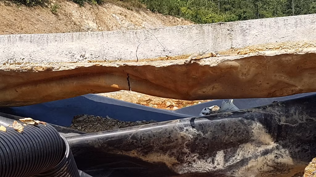 Dự án xử lý môi trường hàng chục tỷ tả tơi ‘mắc cạn’ giữa núi rừng ảnh 9