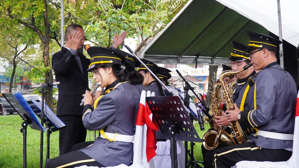 Huế: Lần đầu tiên, 40 nghệ sĩ ‘kèn Tây’ diễn Nhã nhạc Cung đình mừng năm mới ảnh 11