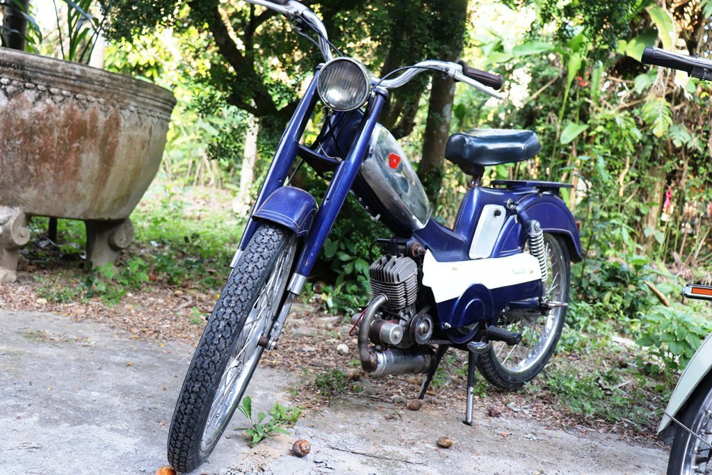 Ngắm bộ sưu tập Mobylette, VeloSoleX cổ hiếm gặp tại Huế ảnh 9