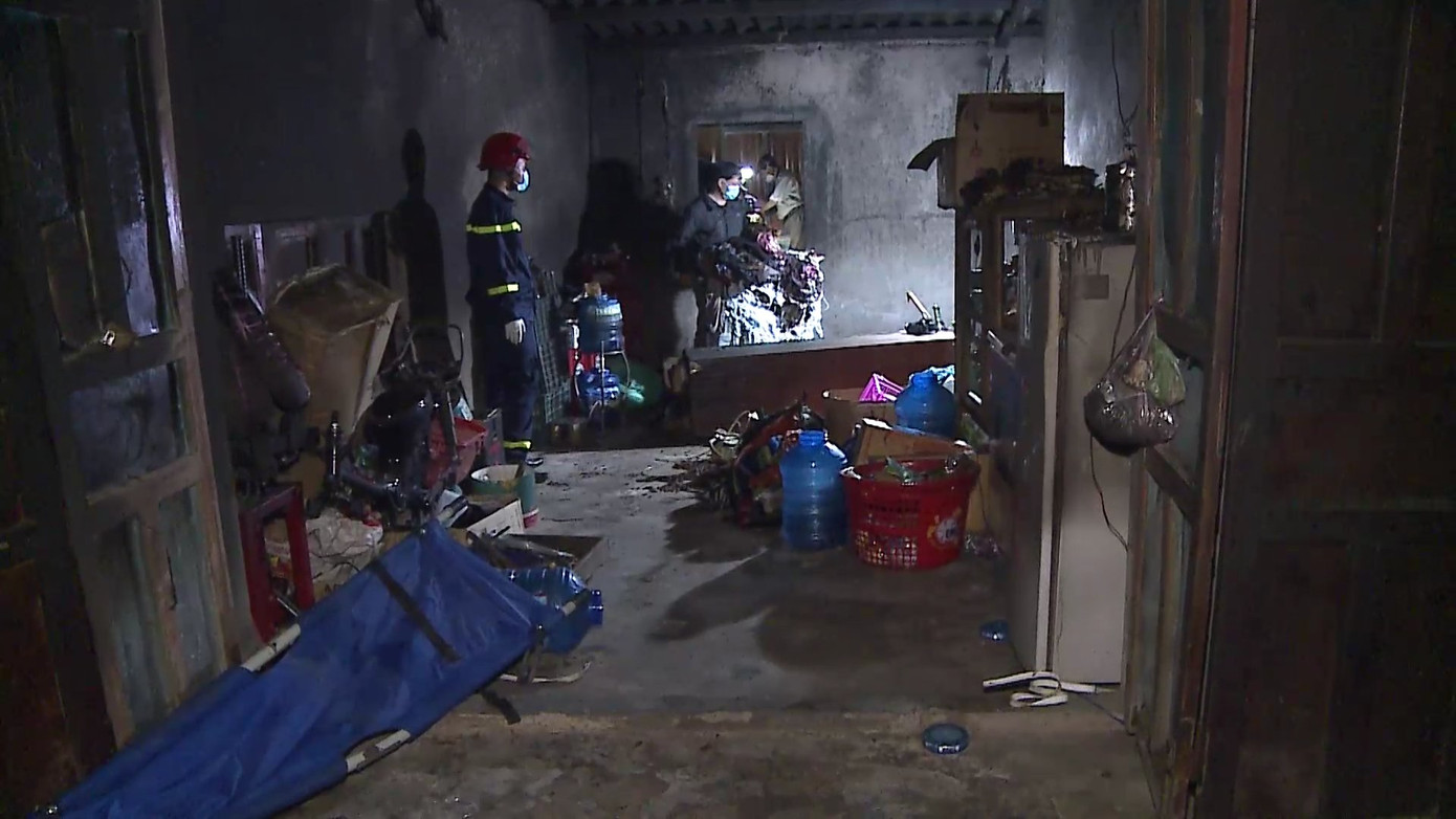 Hiện trường kinh hoàng vụ cha tẩm xăng thiêu sống 2 con khiến 3 người tử vong ảnh 3