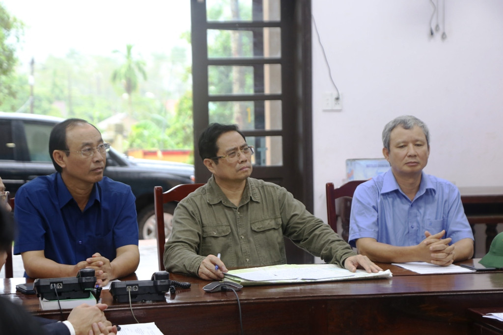 Ông Phạm Minh Chính: Tập trung nhân lực, vật lực tìm kiếm công nhân mất tích ở Rào Trăng 3 ảnh 2