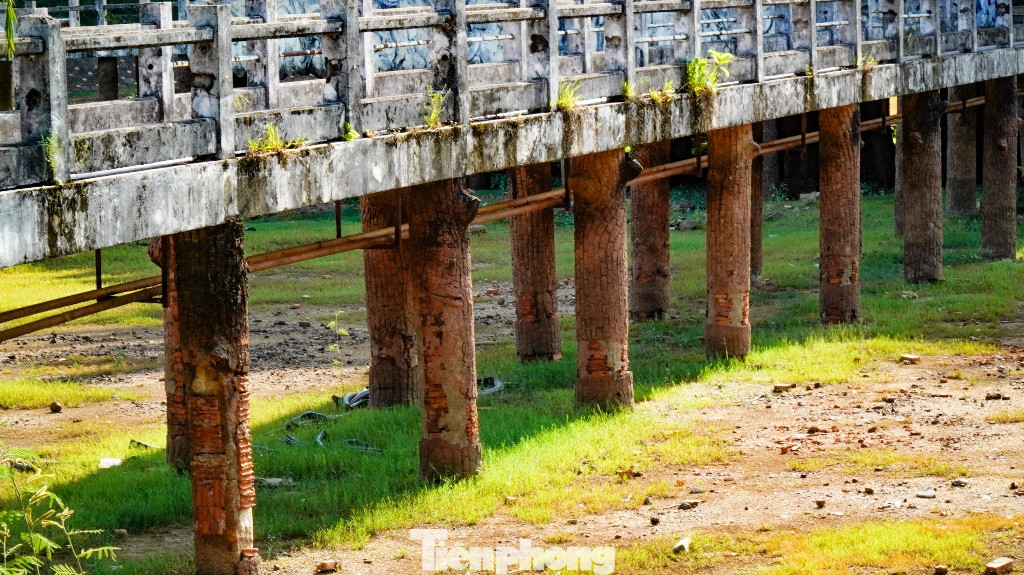 Công viên nước ‘kinh dị’ tại Huế từng lên báo Mỹ lại khô kiệt khác thường ảnh 22