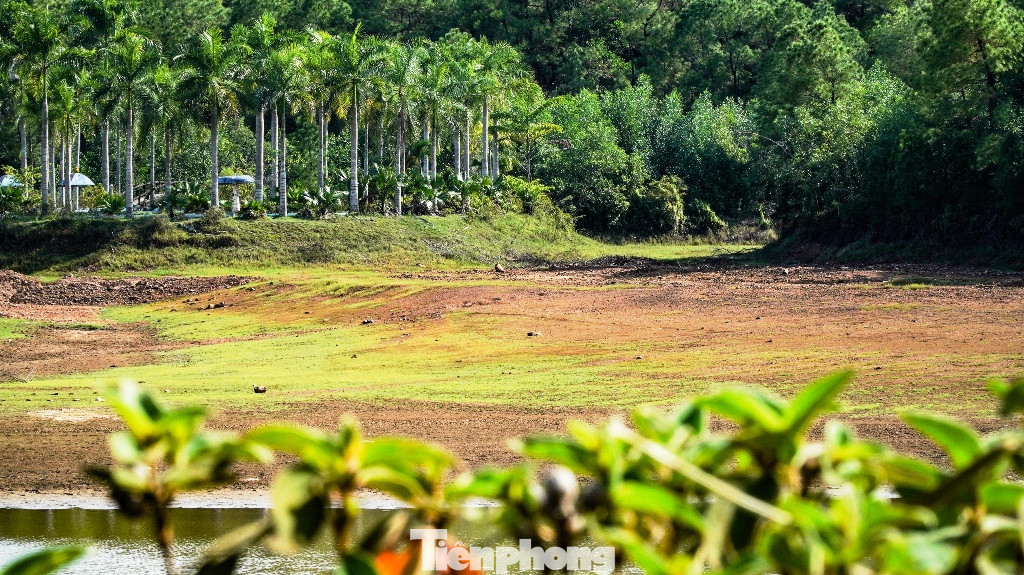 Công viên nước ‘kinh dị’ tại Huế từng lên báo Mỹ lại khô kiệt khác thường ảnh 14