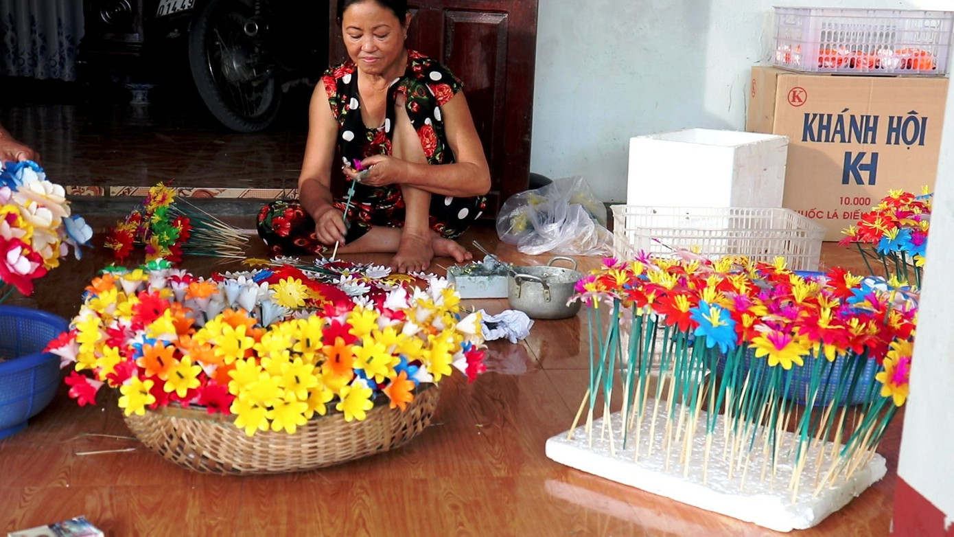 Về làng hoa 300 năm ở Huế chỉ 'nở' một lần vào dịp Tết ảnh 9