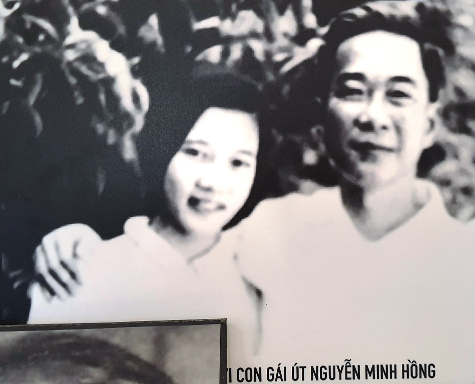 Chân thực những hình ảnh đi cùng năm tháng về nhà thơ Tố Hữu ảnh 10