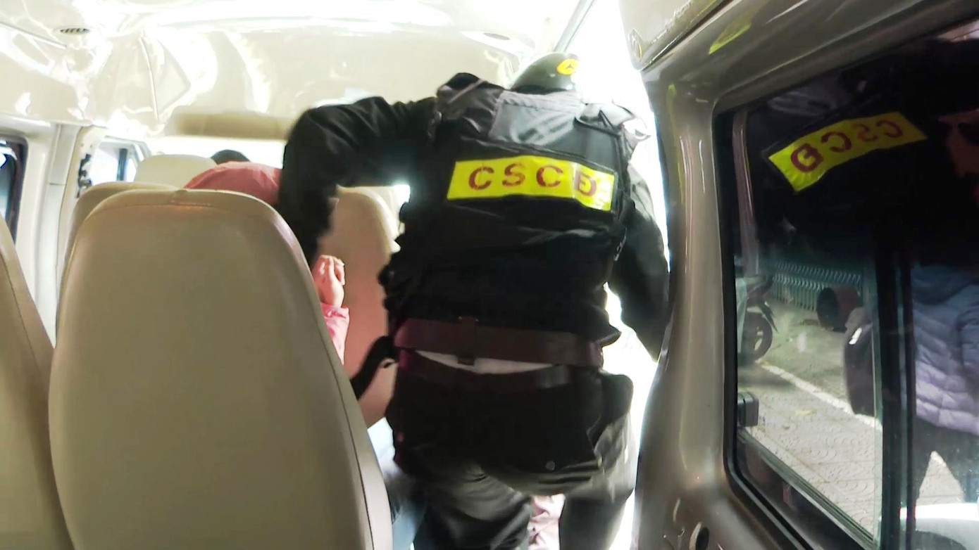 'Mạng nhện' tín dụng đen cho vay lãi suất 700%/năm bị công an triệt xóa thế nào? ảnh 1