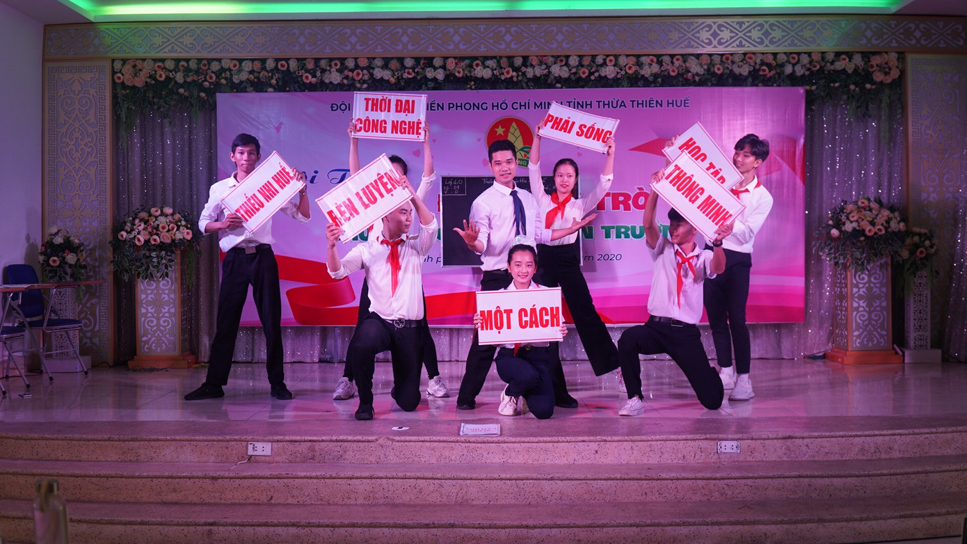 Thông điệp của thí sinh TP Huế. Giáo viên, học sinh xứ Huế trổ tài ‘Nét đẹp thầy trò’ ảnh 9