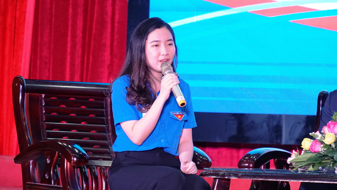 Tỉnh Đoàn TT-Huế tuyên dương 'sinh viên 5 tốt, học sinh 3 rèn luyện' ảnh 4