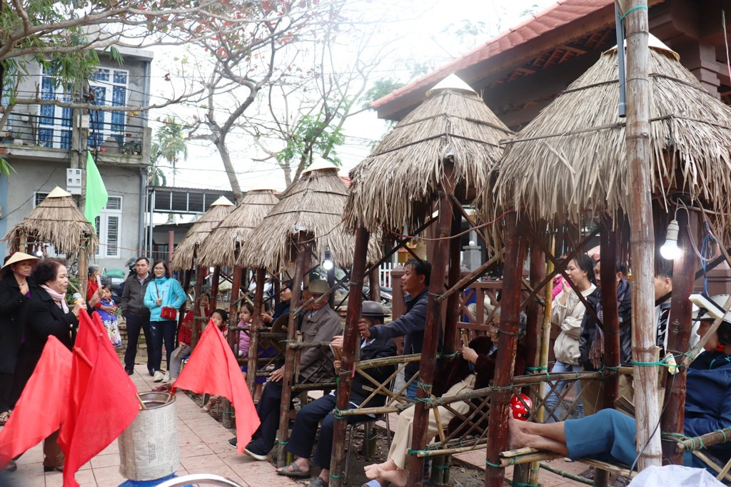 Rộn ràng hội Bài chòi ngày Xuân duy nhất xứ Huế ảnh 6