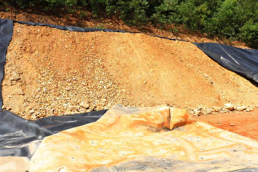 Dự án xử lý môi trường hàng chục tỷ tả tơi ‘mắc cạn’ giữa núi rừng ảnh 13