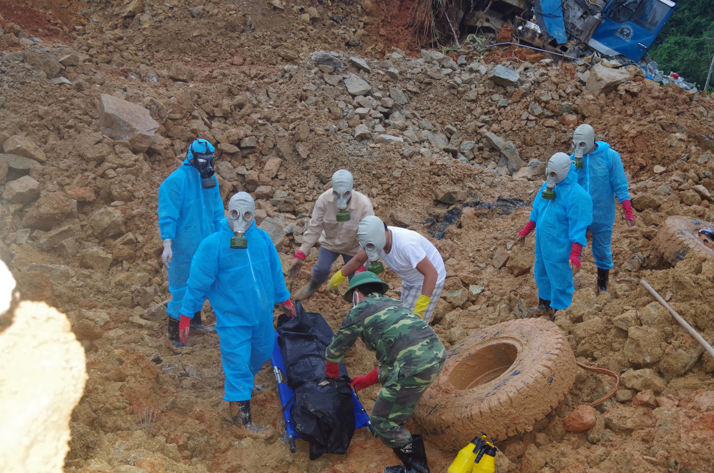 Cứu hộ tại Rào Trăng 3: Đưa chó nghiệp vụ vào hiện trường, nối lại công tác tìm kiếm ảnh 5