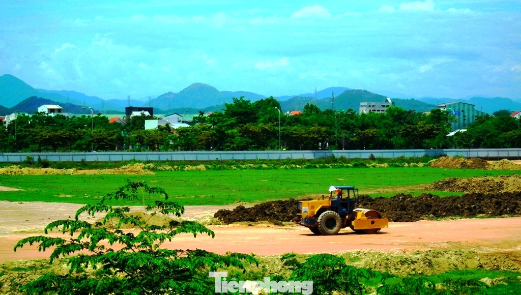 Ì ạch tiến độ dự án 100 tỷ xây quảng trường, công viên cây xanh lớn nhất TT-Huế ảnh 3