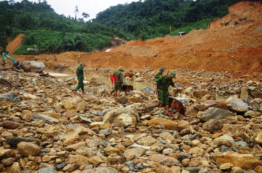 Kết thúc giai đoạn 3 tìm kiếm nạn nhân mất tích tại Rào Trăng, sẽ thêm giai đoạn 4 ảnh 13