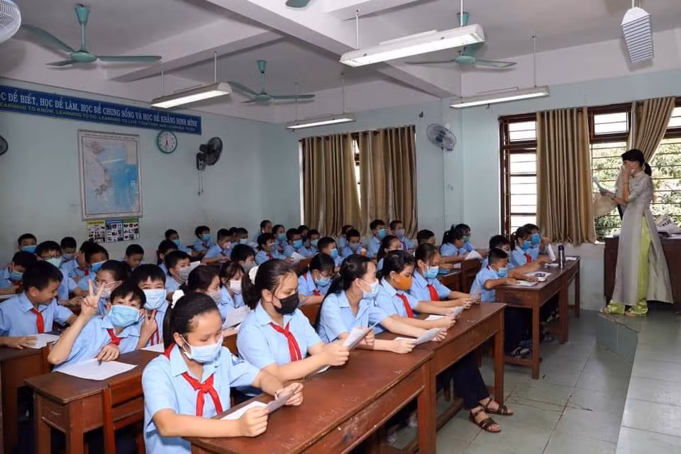 Lễ khai giảng đặc biệt trong mùa COVID-19: Nơi trực tuyến, nơi khai giảng trong lớp học ảnh 6