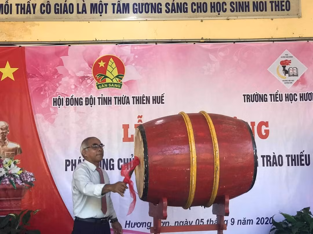 Lễ khai giảng đặc biệt trong mùa COVID-19: Nơi trực tuyến, nơi khai giảng trong lớp học ảnh 1