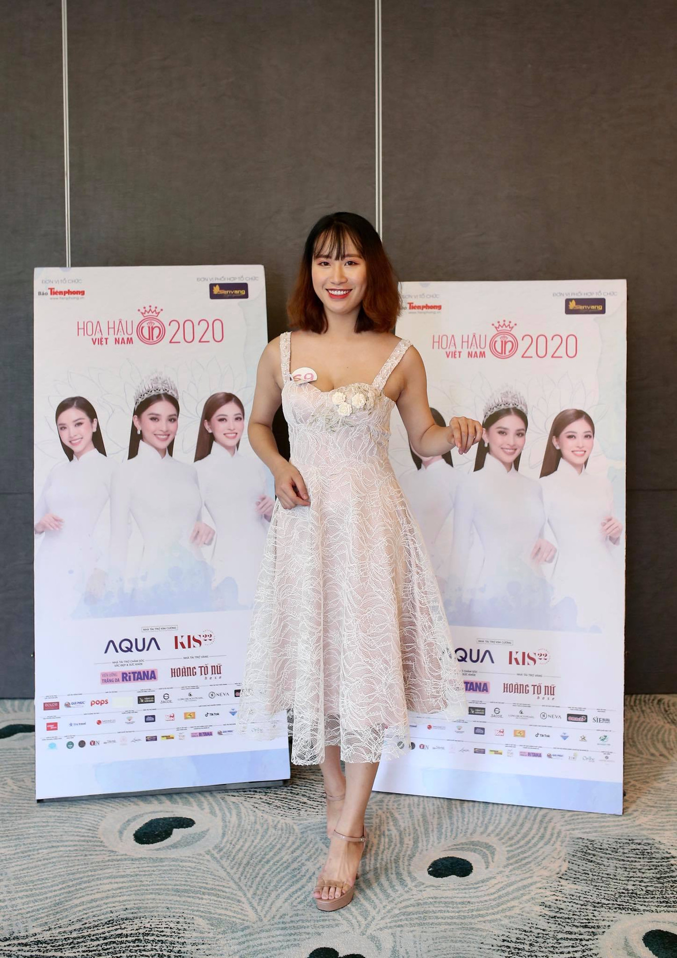 Cô chủ tiệm bánh thi Hoa hậu Việt Nam và câu chuyện gây ấn tượng ảnh 1