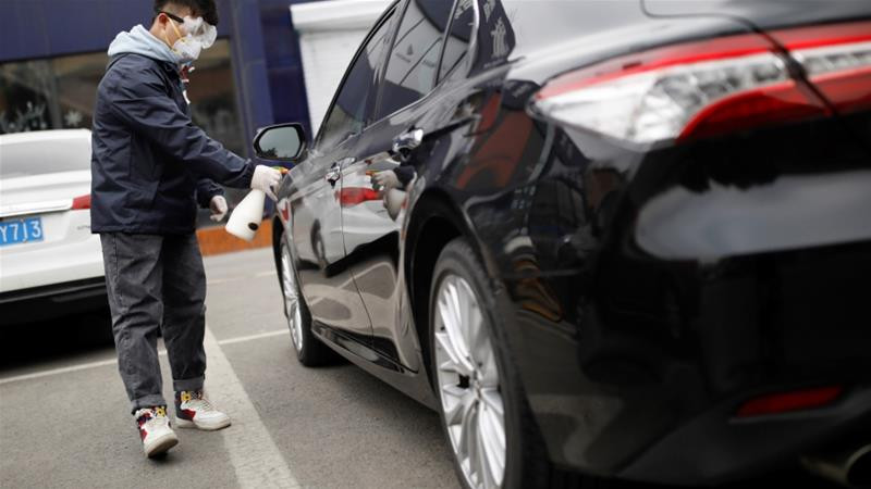 Hàng không, ô tô lao dốc kỷ lục vì Covid-19, đại dịch có thể lắng vào tháng Sáu ảnh 1