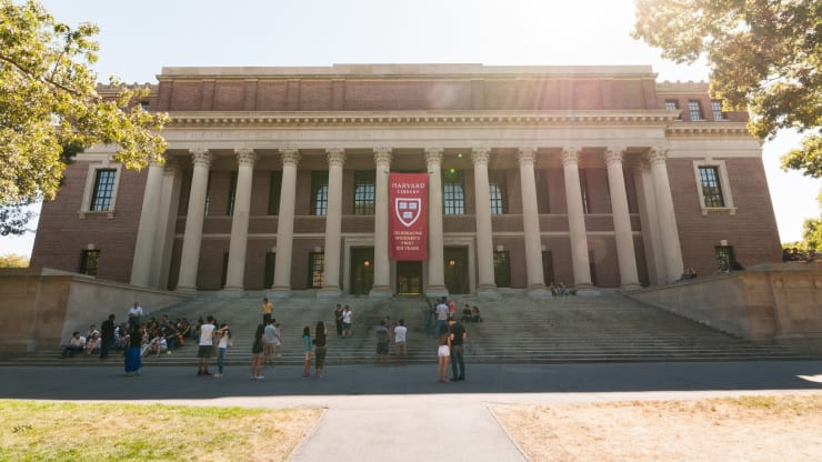 Thêm nhiều nước đóng cửa trường học vì Covid-19 ảnh 2