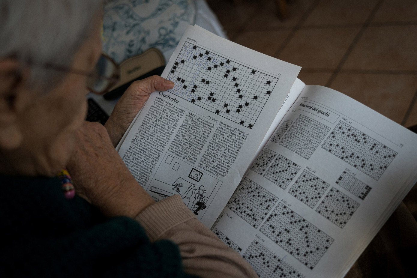 Đời sống thường nhật bên trong khu cách ly Covid-19 ở Italy ảnh 13